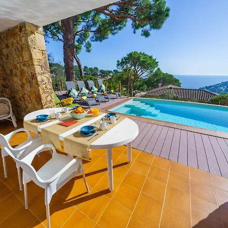 Sea Breeze Lux House - Private Pool & Aircon Casa vacanze